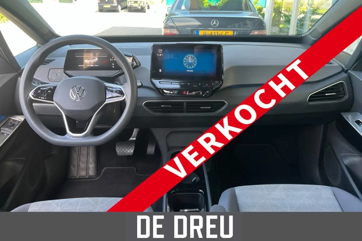 Pure 45 kWh *BINNENKORT VERWACHT* | TREKHAAK | ADAPTIVE | AMBIANCE | NL-AUTO |