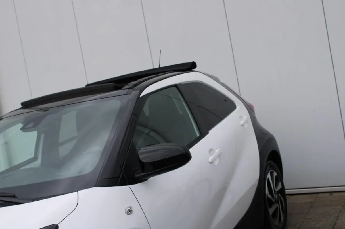 1.0 VVT-i S-CVT Envy Elektrisch schuifdak