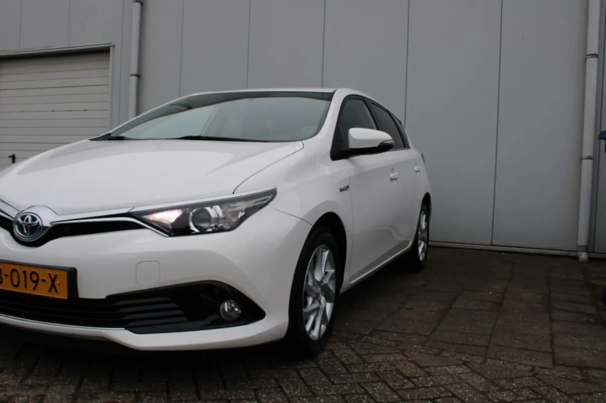 1.8 Hybrid Dynamic