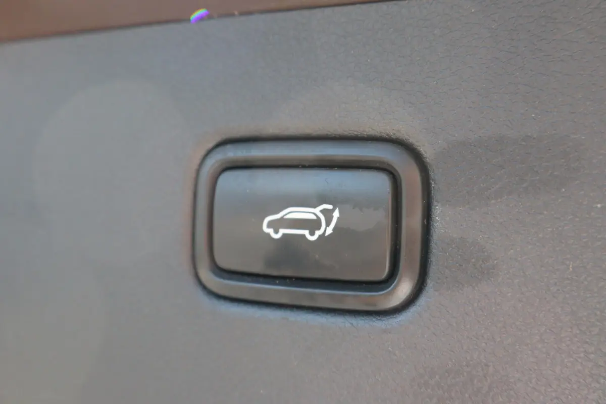 1.6 T-GDi Premium 4WD Trekhaak/Panoramadak/Stoel verwarming & ventilatie/Achteruitrijcamer