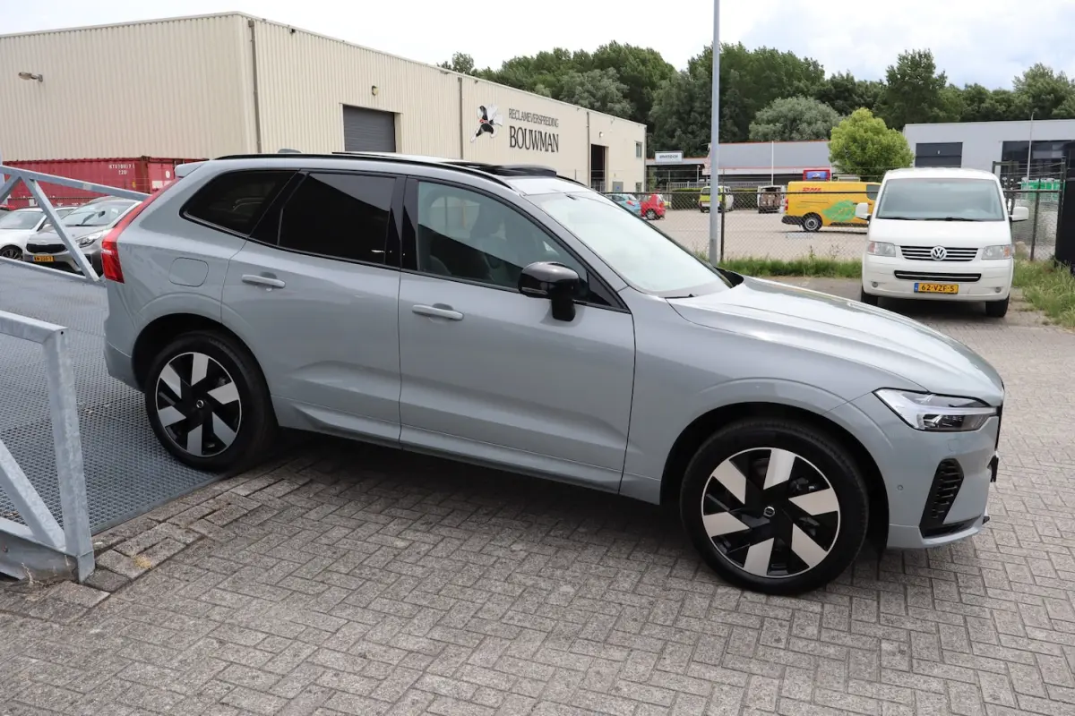 2.0 T8 Plug-in hybrid AWD Dark Soh 100% FABRIEKSGARANTIE Panoramadak/Stoelverwarming v+a/S