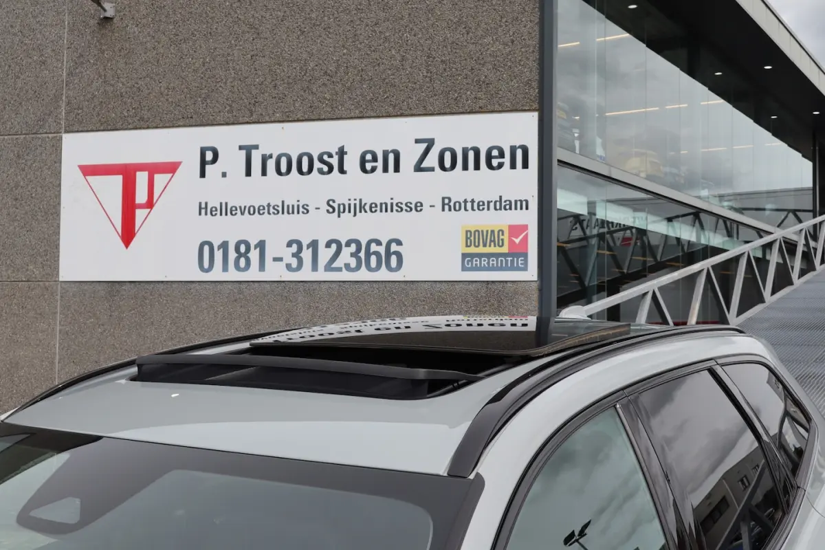 2.0 T8 Plug-in hybrid AWD Dark Soh 100% FABRIEKSGARANTIE Panoramadak/Stoelverwarming v+a/S