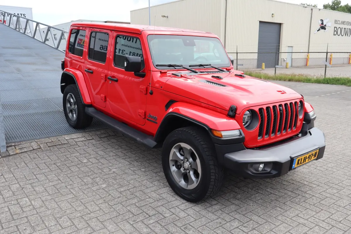 4xe 380 Sahara Camera voor + achter/Apple carplay/Stoelverwarming/Stuurverwarming/Lederen