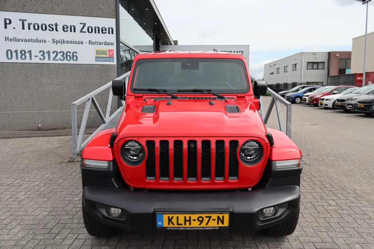 4xe 380 Sahara Camera voor + achter/Apple carplay/Stoelverwarming/Stuurverwarming/Lederen