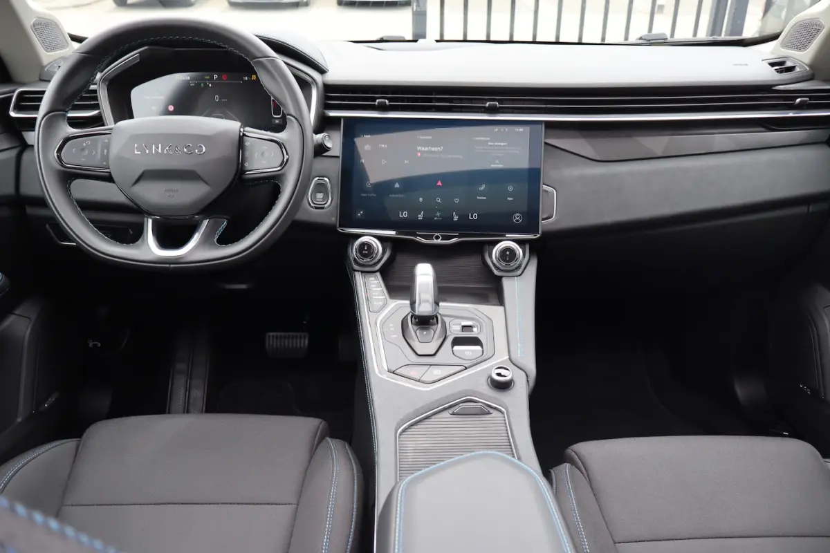 1.5 Panoramadak/360Â° Camera/Keyless/Lane assist/Adaptive cruise control/Apple carplay/Clim