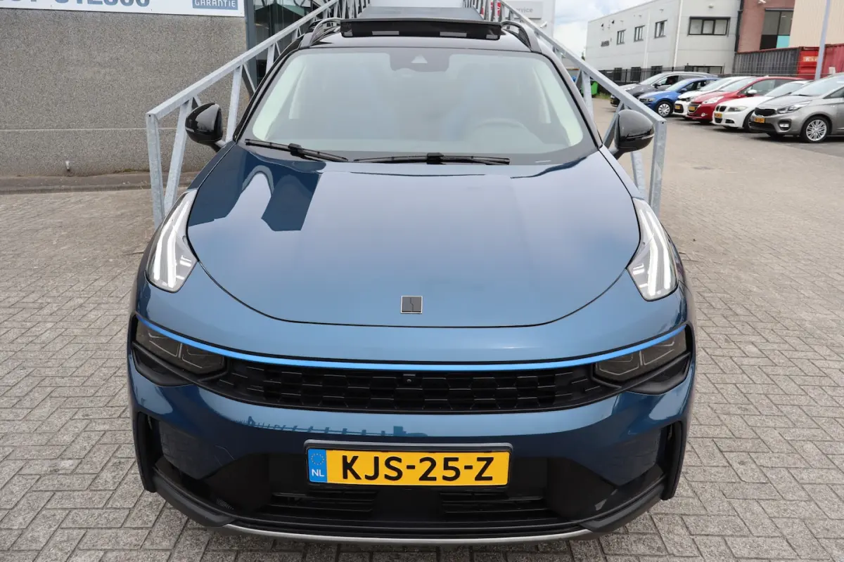 1.5 Panoramadak/360Â° Camera/Keyless/Lane assist/Adaptive cruise control/Apple carplay/Clim