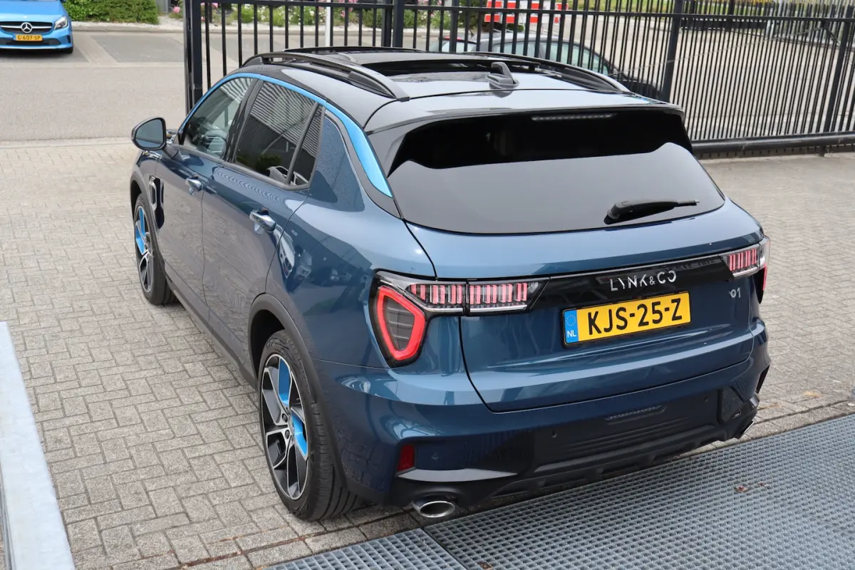 1.5 Panoramadak/360Â° Camera/Keyless/Lane assist/Adaptive cruise control/Apple carplay/Clim