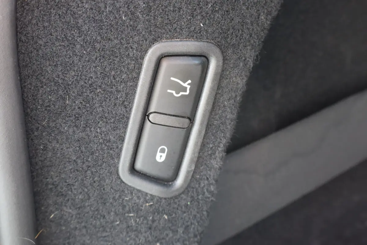 3.0 V6 S AWD Panoramadak/Nederlandse auto/Achteruitrijcamera/Harman kardon/Elektrisch vers