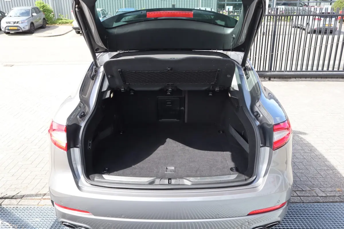3.0 V6 S AWD Panoramadak/Nederlandse auto/Achteruitrijcamera/Harman kardon/Elektrisch vers
