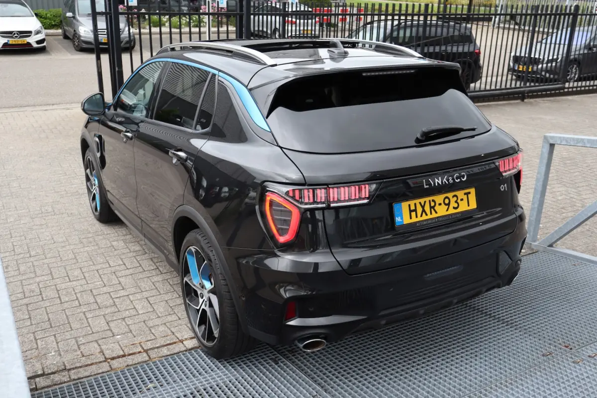 1.5 Panoramadak/360 graden Camera/Keyless/Lane assist/Adaptive cruise control/Apple carpla