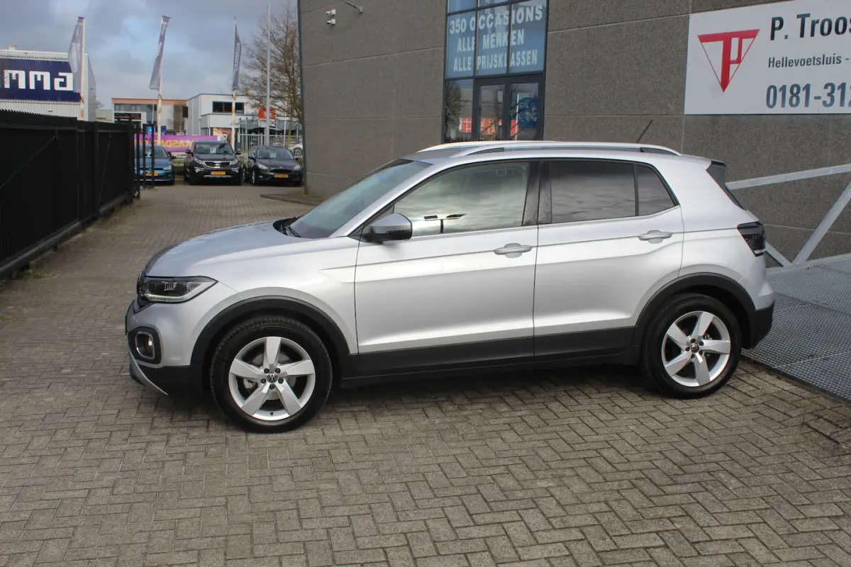 1.5 TSI Style Stoelverwarming/Achteruitrijcamera/Adaptive cruise control/Lane assist/Apple