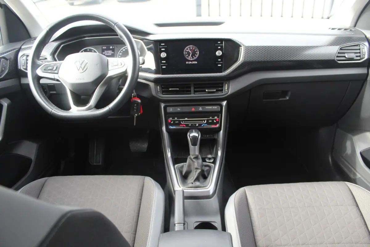 1.5 TSI Style Stoelverwarming/Achteruitrijcamera/Adaptive cruise control/Lane assist/Apple