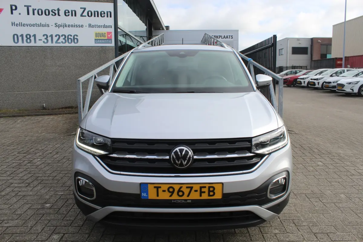 1.5 TSI Style Stoelverwarming/Achteruitrijcamera/Adaptive cruise control/Lane assist/Apple