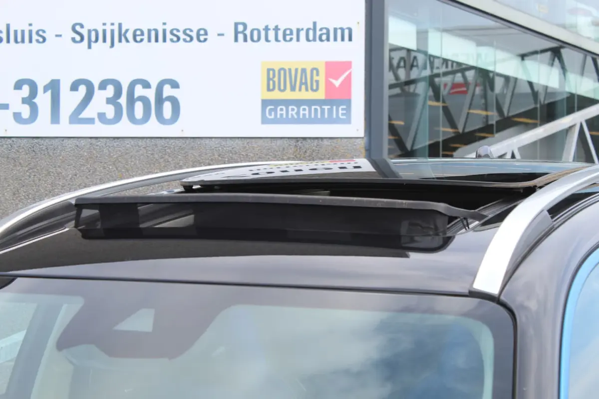 1.5 Panoramadak/360Â° Camera/Keyless/Lane assist/Adaptive cruise control/Navigatie/Apple ca