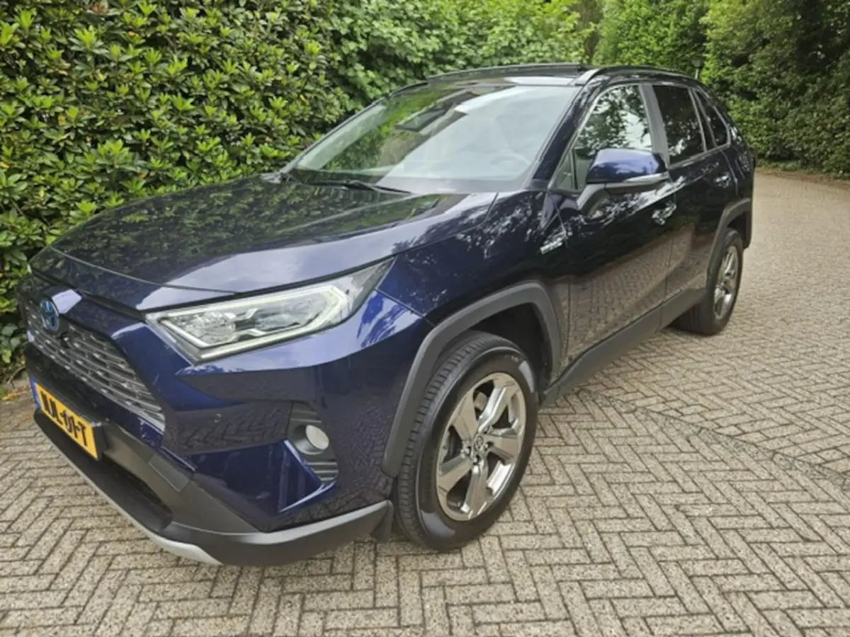 2.5 Hybrid Executive PANORAMADAK