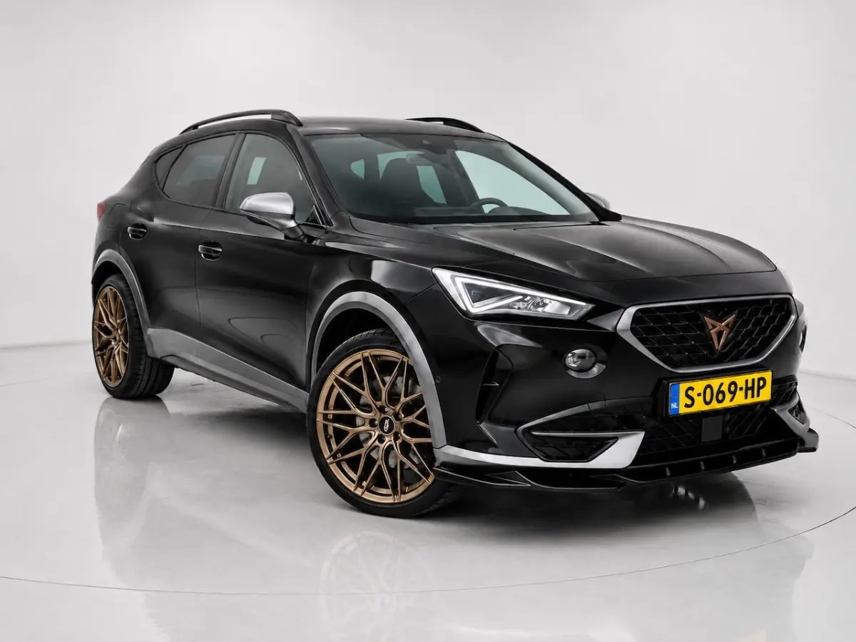 1.4 e-Hybrid Performance | Clima | Adapt. Cruise | Multimedia/Navi| Halfleder | PDC + Came