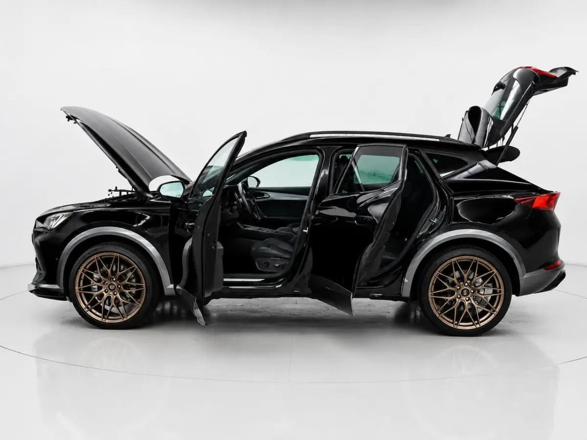 1.4 e-Hybrid Performance | Clima | Adapt. Cruise | Multimedia/Navi| Halfleder | PDC + Came