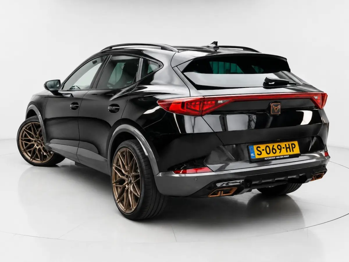 1.4 e-Hybrid Performance | Clima | Adapt. Cruise | Multimedia/Navi| Halfleder | PDC + Came