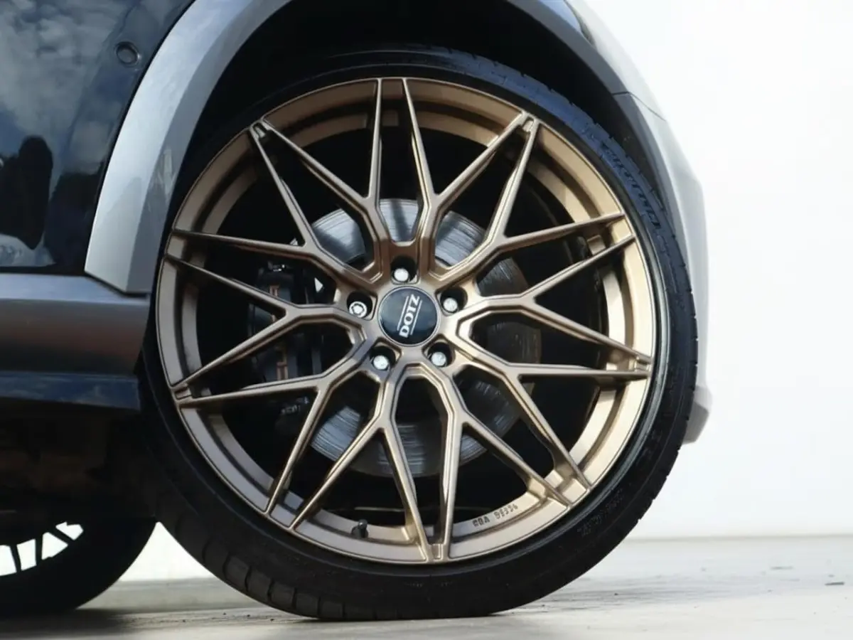 1.4 e-Hybrid Performance | Clima | Adapt. Cruise | Multimedia/Navi| Halfleder | PDC + Came