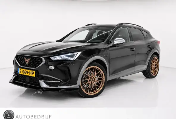 1.4 e-Hybrid Performance | Clima | Adapt. Cruise | Multimedia/Navi| Halfleder | PDC + Came