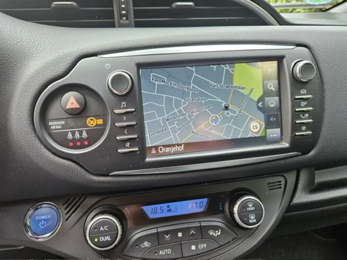 1.5 Hybrid Premium PANO