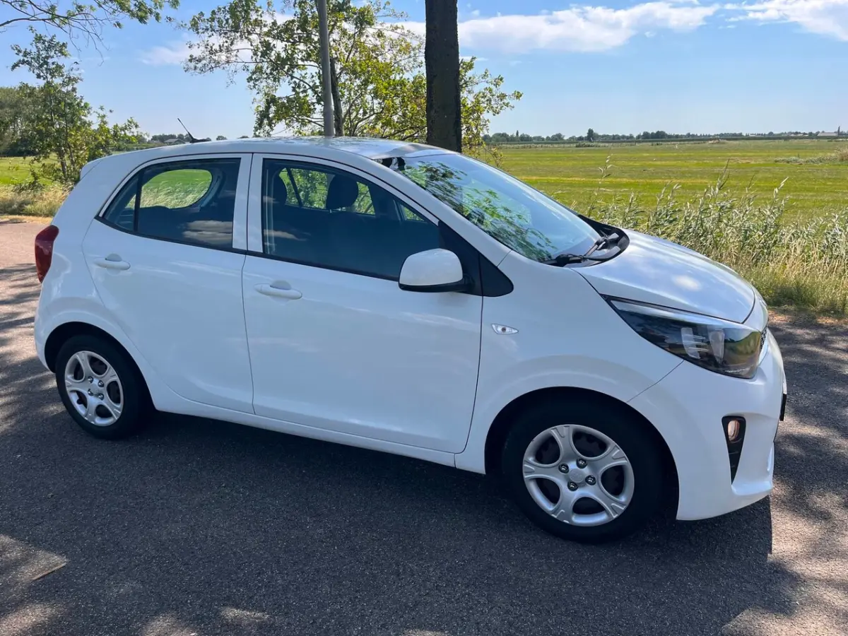 1.0 CVVT ComfortLine, navi, airco