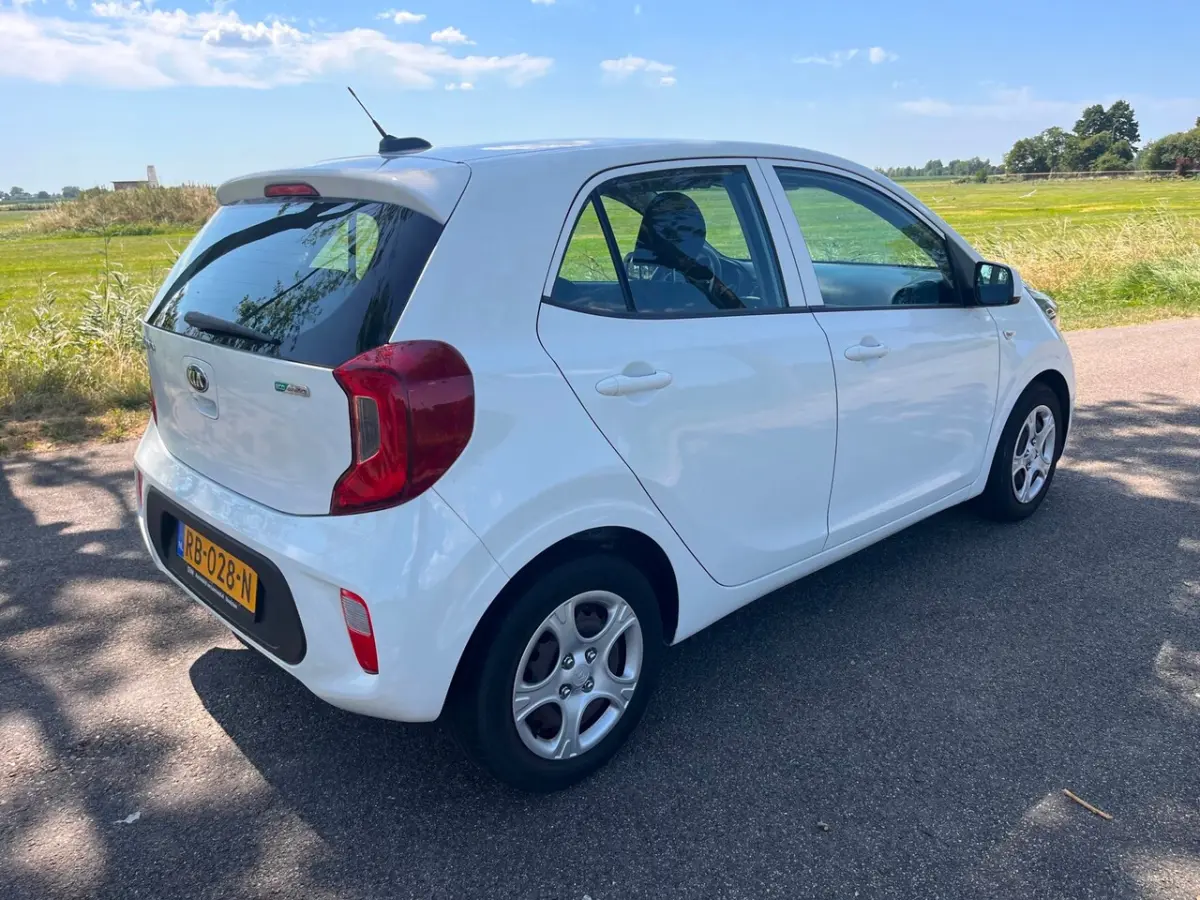 1.0 CVVT ComfortLine, navi, airco
