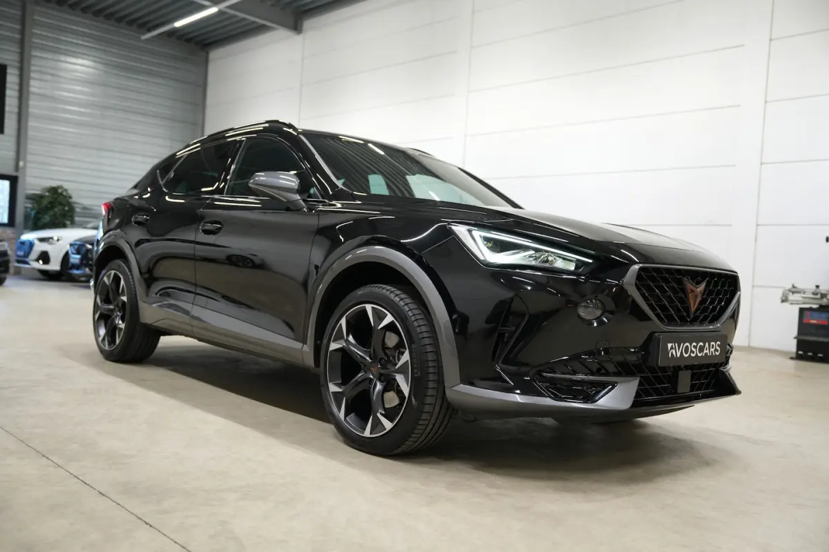 1.5 TSI * Kuipstoelen - Camera - Keyless - Sfeer - Blind Spot - App - ACC