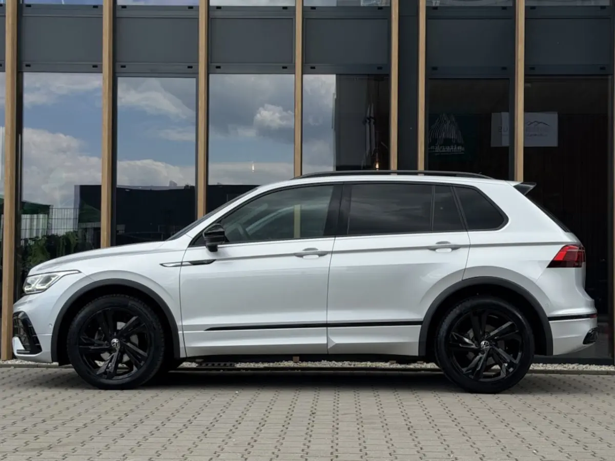 1.5 TSI R-Line | blackstyle | panorama-dak | Virtueel | Camera