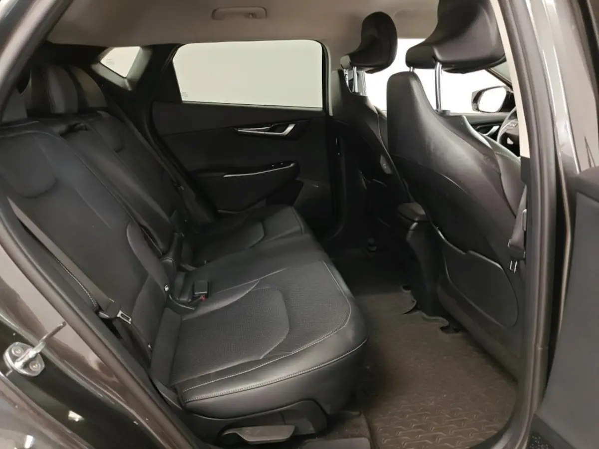 Plus 77.4 kWh NL-AUTO | LEDER | SOH 100%