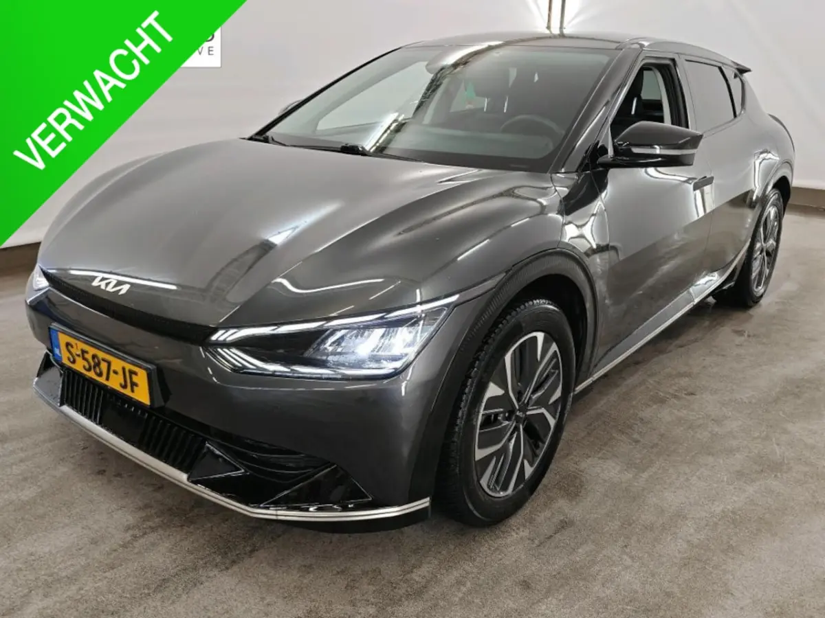 Plus 77.4 kWh NL-AUTO | LEDER | SOH 100%