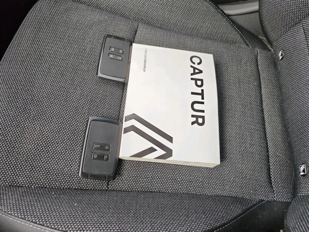 1.6 E-Tech full hybrid 145 techno NL-AUTO | HYBRIDE | CAMERA