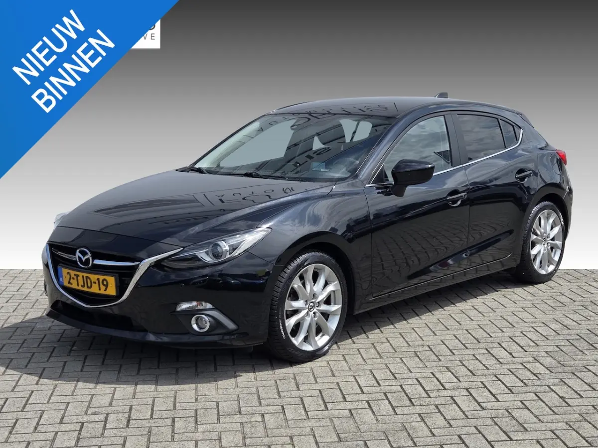 Mazda 3 2014 Benzine Handgeschakeld leasen