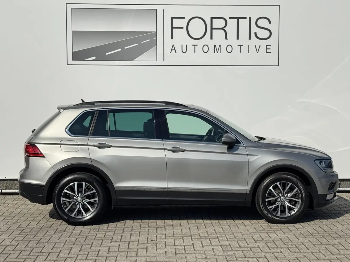 1.4 TSI ACT Comfortline Business R PANDODAK | CARPLAY NAVI | LEDER | STOELVERWARMING