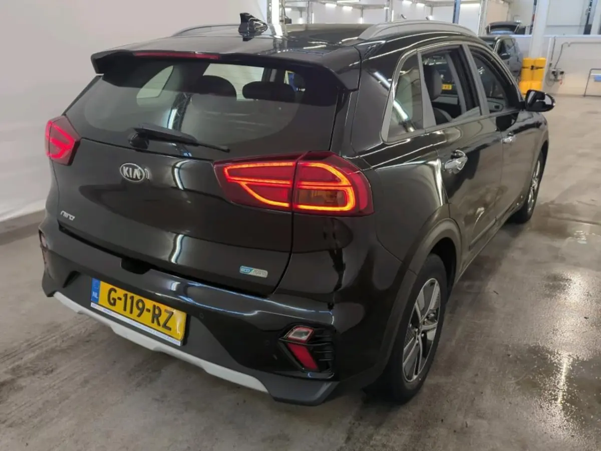 1.6 GDi Hybrid DynamicLine NL-AUTO | CAMERA | LEDER |