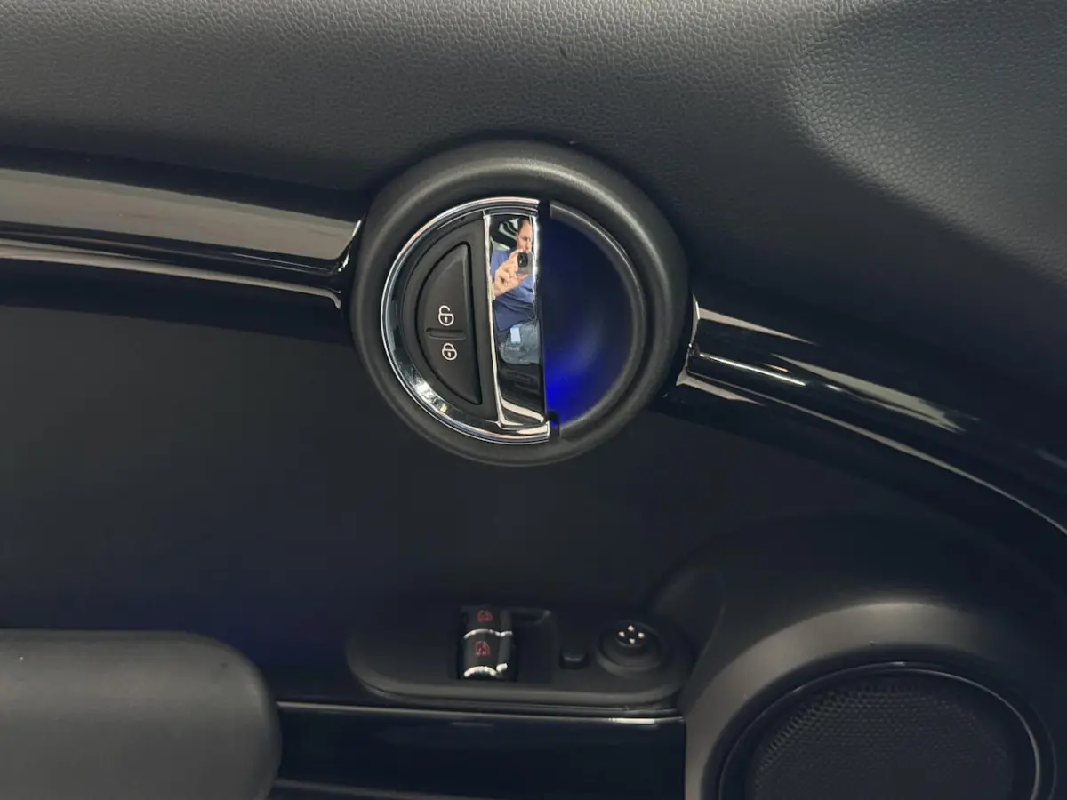 1.5 Cooper Chili Serious Business NL-AUTO | PANODAK | LED