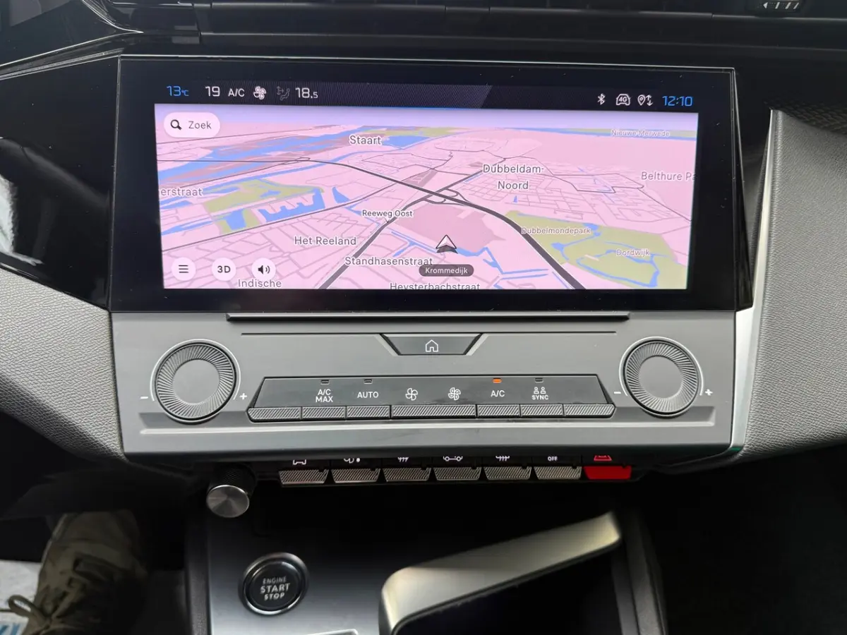 1.2 PureTech Allure 130 PK Aut.1 Eig. 49000 km b.j. 3-2023 led verl. Navi , Carplay