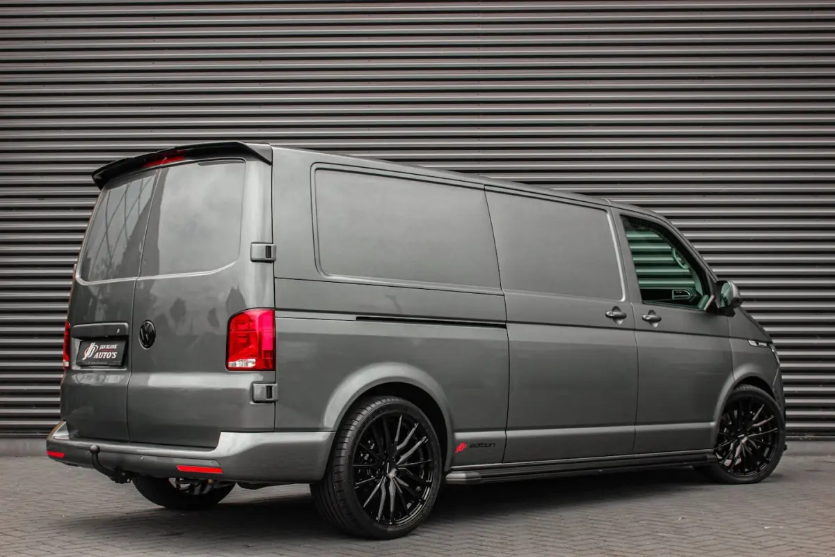 2.0 TDI L2H1 204PK JB-EDITION DSG / PDC / VERLAGINGSVEREN / LEDEREN BEKLEDING / FULL / APP