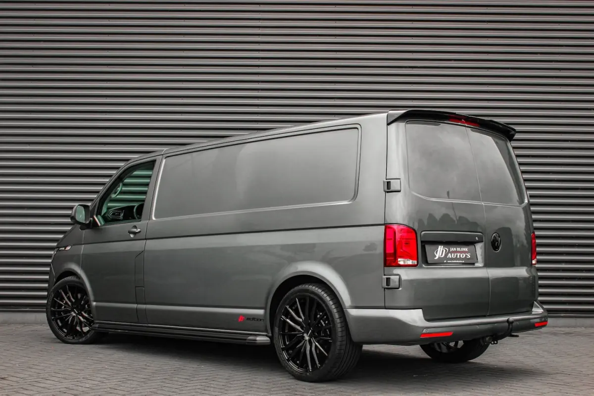 2.0 TDI L2H1 204PK JB-EDITION DSG / PDC / VERLAGINGSVEREN / LEDEREN BEKLEDING / FULL / APP