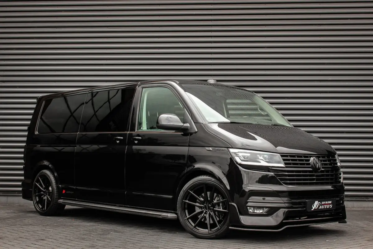 2.0 TDI L2H1 204PK BULLI DC DUBBEL CABINE / LEIGHTONVANS BODYKIT / FULL OPTIONS / LEDER /