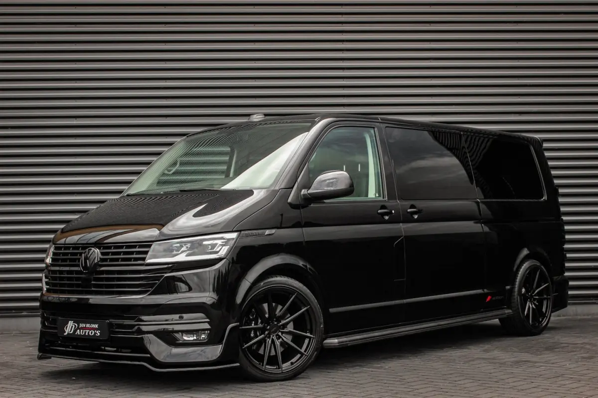 2.0 TDI L2H1 204PK BULLI DC DUBBEL CABINE / LEIGHTONVANS BODYKIT / FULL OPTIONS / LEDER /