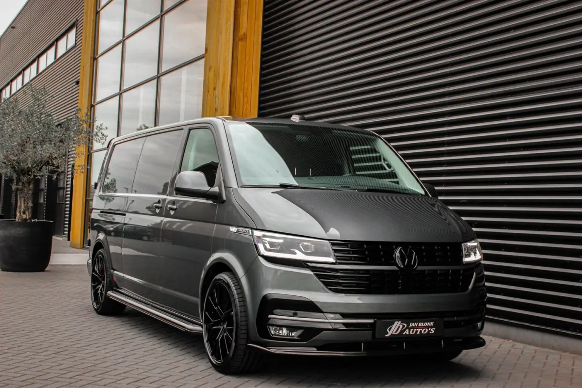 2.0 TDI L2H1 150PK JB- EDITION DSG / PDC / VERLAGINGSVEREN / LEDEREN BEKLEDING / FULL / AP