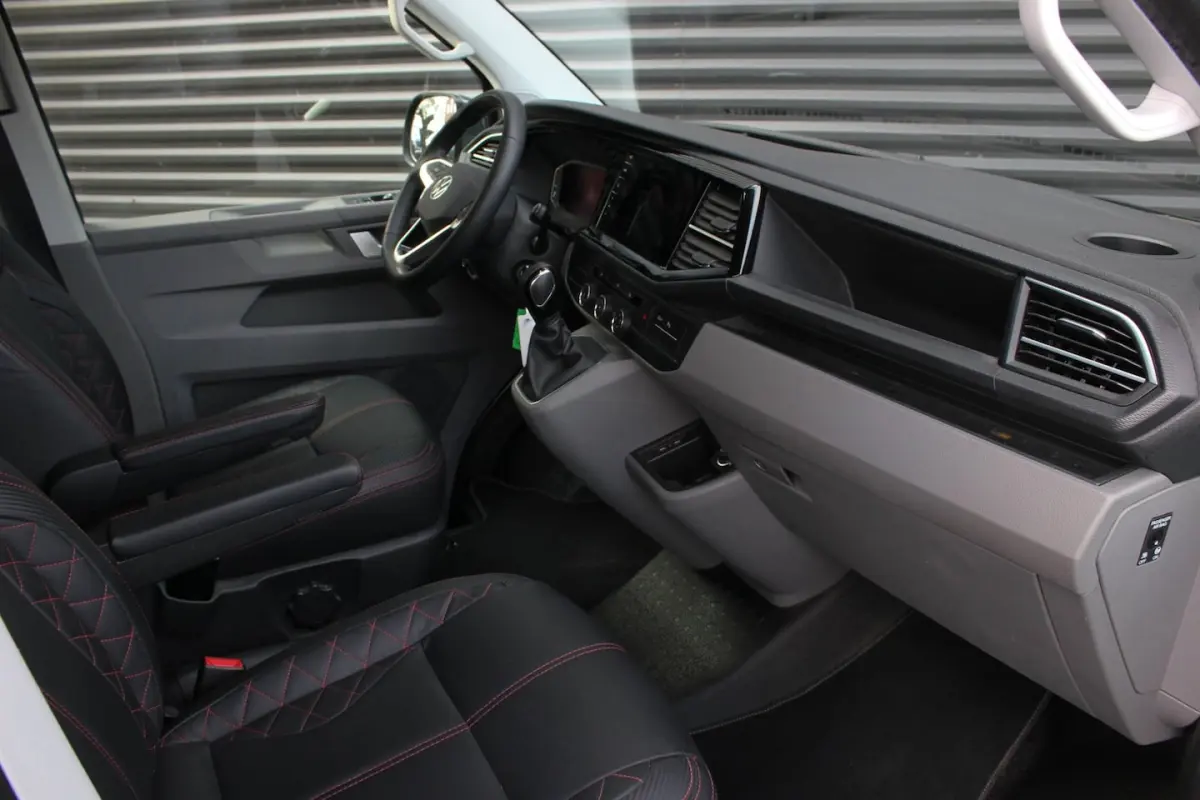 2.0 TDI L2H1 150PK JB- EDITION DSG / PDC / VERLAGINGSVEREN / LEDEREN BEKLEDING / FULL / AP