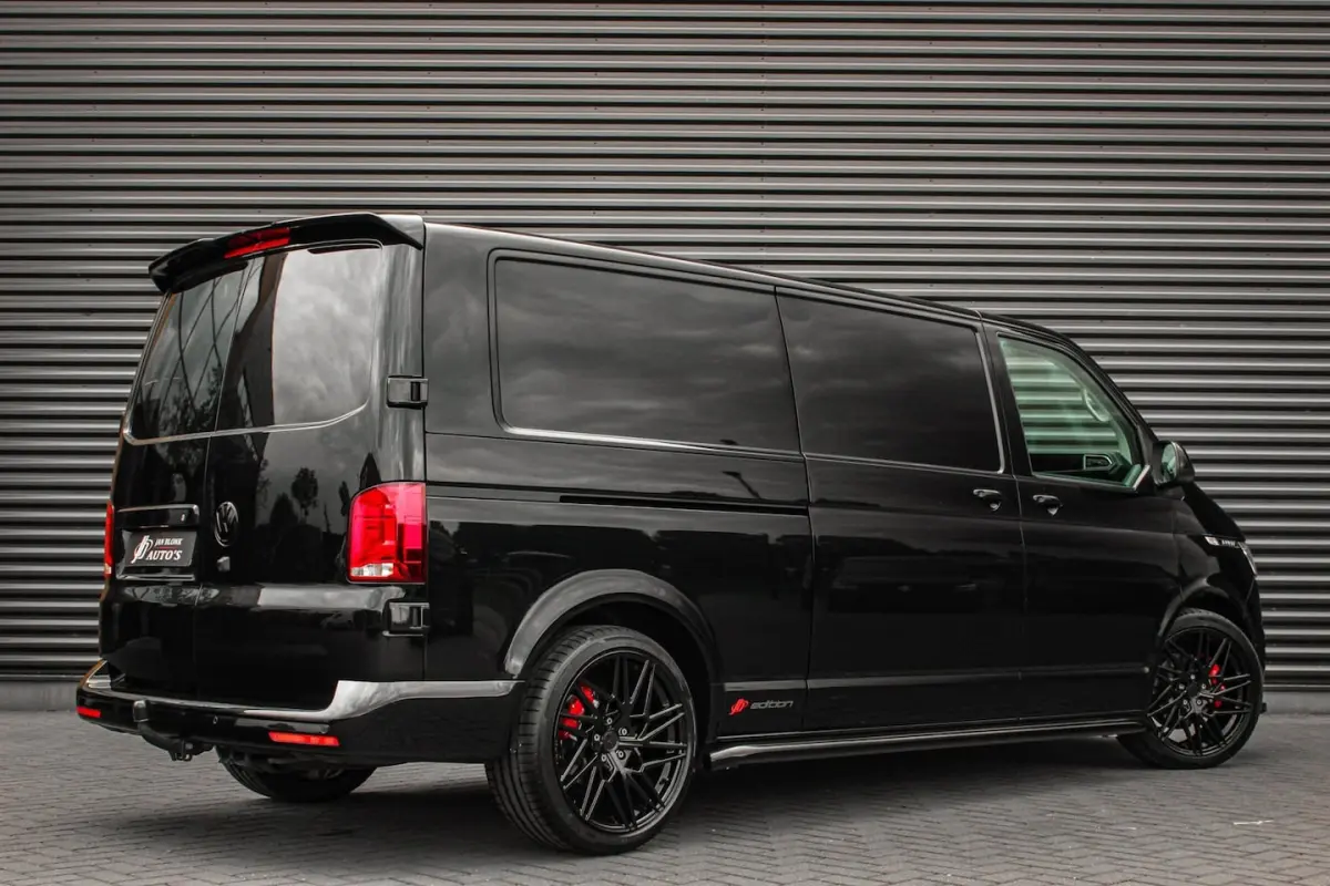2.0 TDI L2H1 150PK JB- EDITION DSG / PDC / VERLAGINGSVEREN / LEDEREN BEKLEDING / FULL / AP