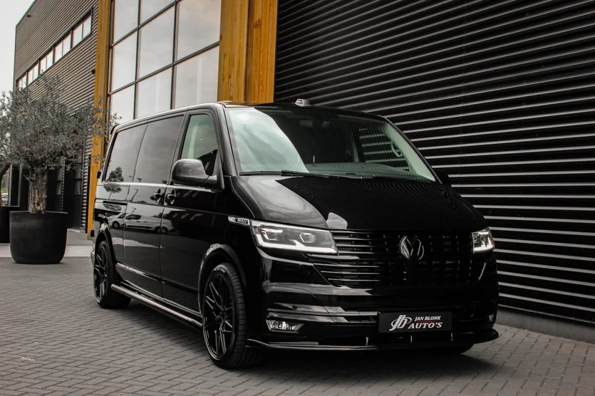 2.0 TDI L2H1 150PK JB- EDITION DSG / PDC / VERLAGINGSVEREN / LEDEREN BEKLEDING / FULL / AP