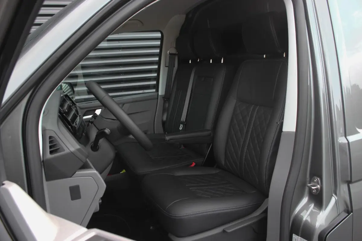 2.0 TDI L2H1 150PK DSG JB- EDITION / VERLAGINGSVEREN / ACTIVE DISPLAY / PDC / PDC / DIRECT