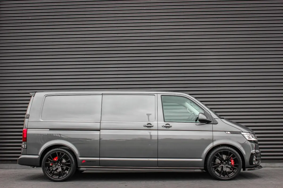 2.0 TDI L2H1 150PK DSG JB- EDITION / VERLAGINGSVEREN / ACTIVE DISPLAY / PDC / PDC / DIRECT