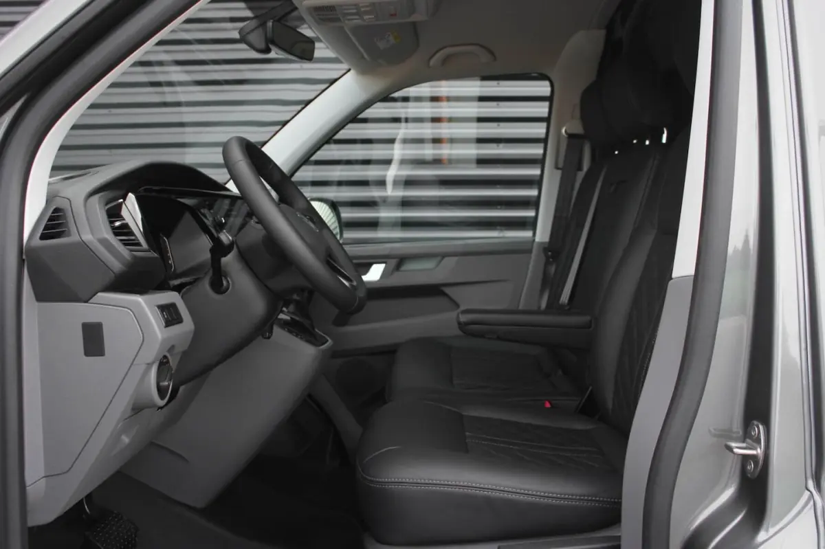 2.0 TDI L2H1 150PK DSG JB- EDITION / VERLAGINGSVEREN / ACTIVE DISPLAY / PDC / PDC / DIRECT