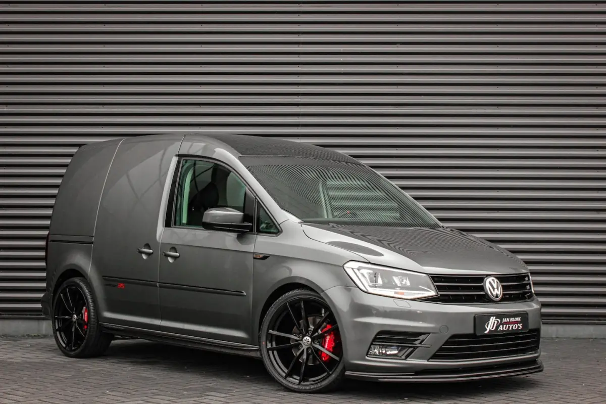 2.0 TDI L1H1 BMT 189PK / FULL OPTIONS / GTI INTERIEUR / R-LINE / NIEUWSTAAT / R-LINE STUUR