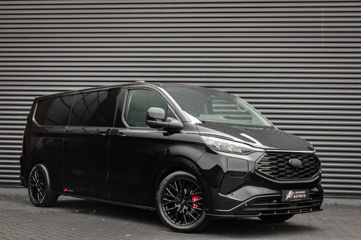 340 L2H1 Limited 71 kWh 218PK / JB- EDITON / CAMERA / 370KM RANGE / APPLE CARPLAY /DRIVERS